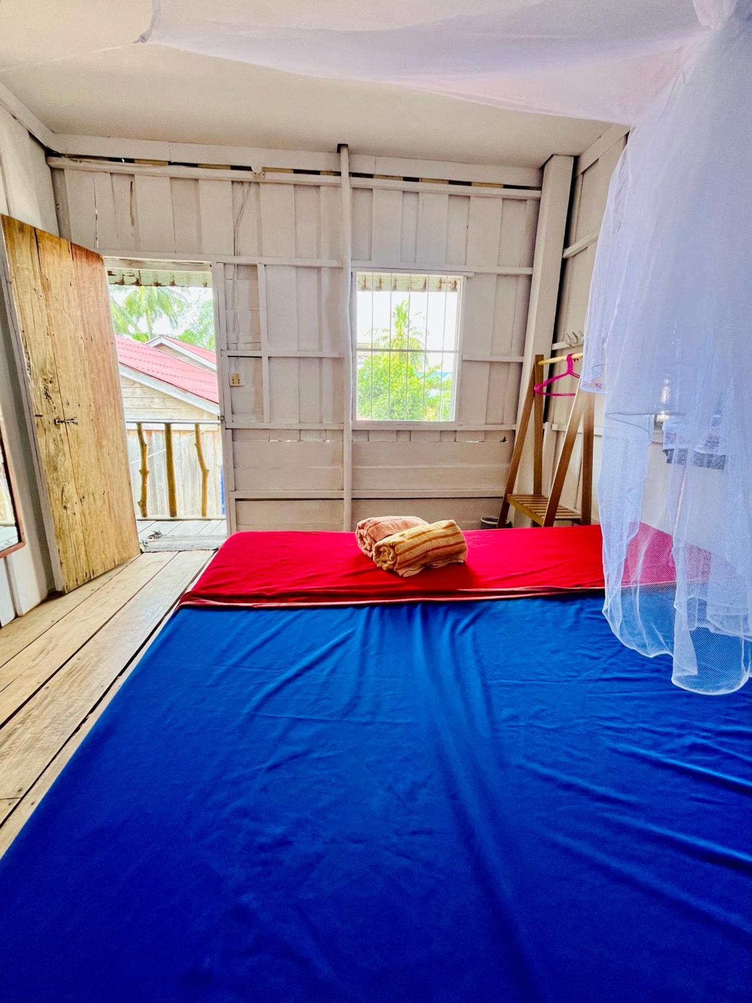קו רונג סנלואם Happiness Guesthouse מראה חיצוני תמונה