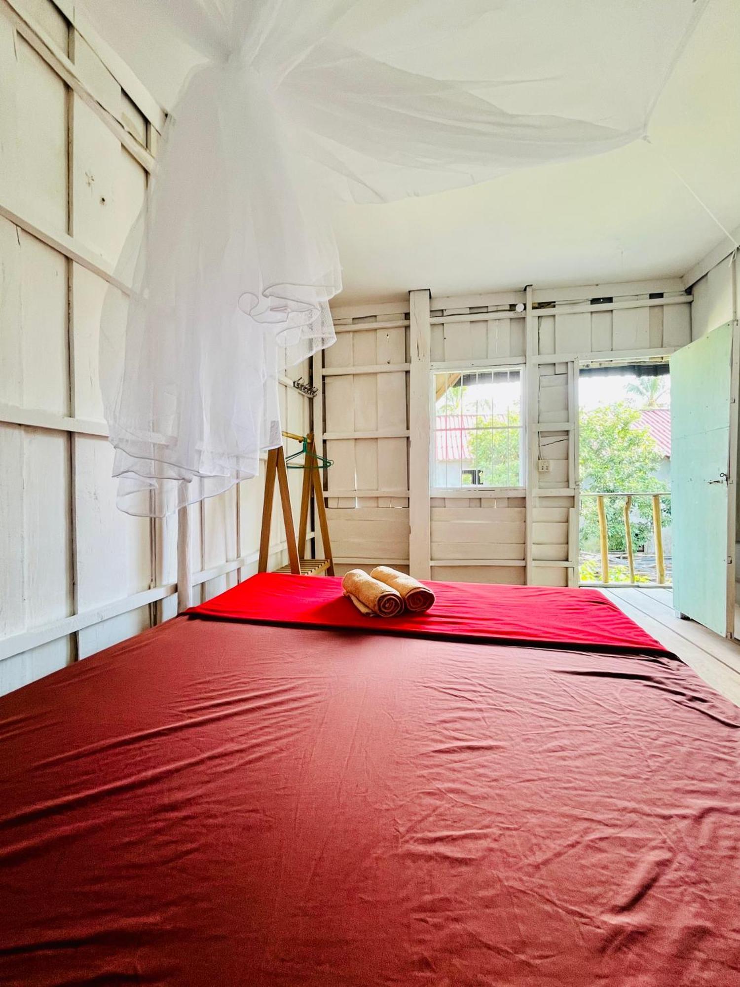 קו רונג סנלואם Happiness Guesthouse מראה חיצוני תמונה